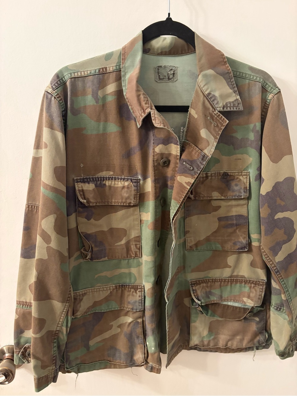 Camo Military-Style Jacket with American Flag Patch - Picture 4 of 4